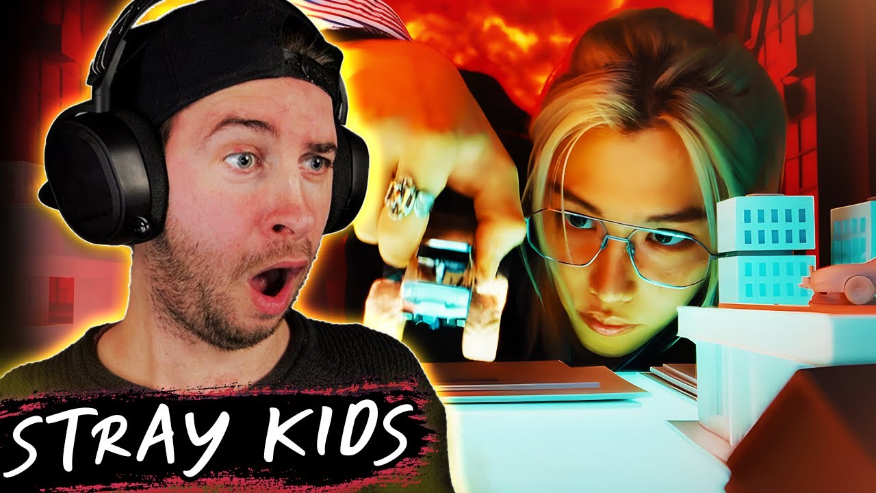 BABY STAY REACTS TO STRAY KIDS - 