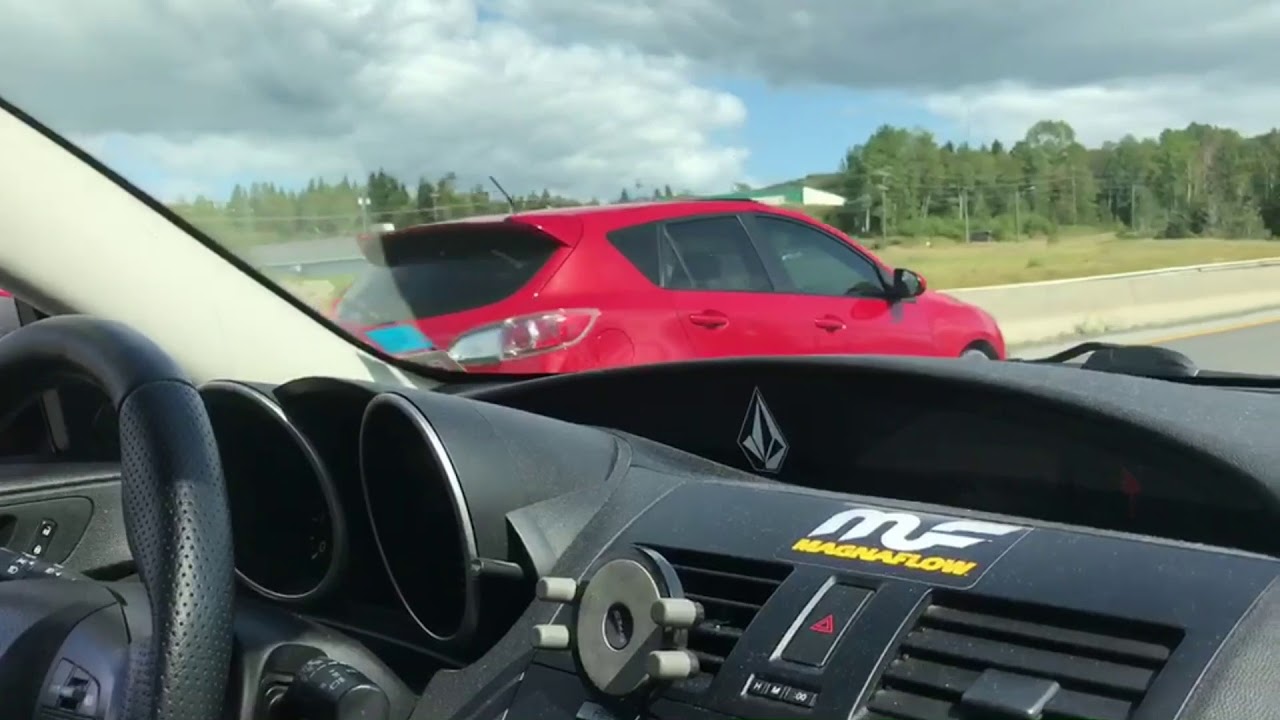 Mazda 3 2.5 vs Mazdaspeed 3