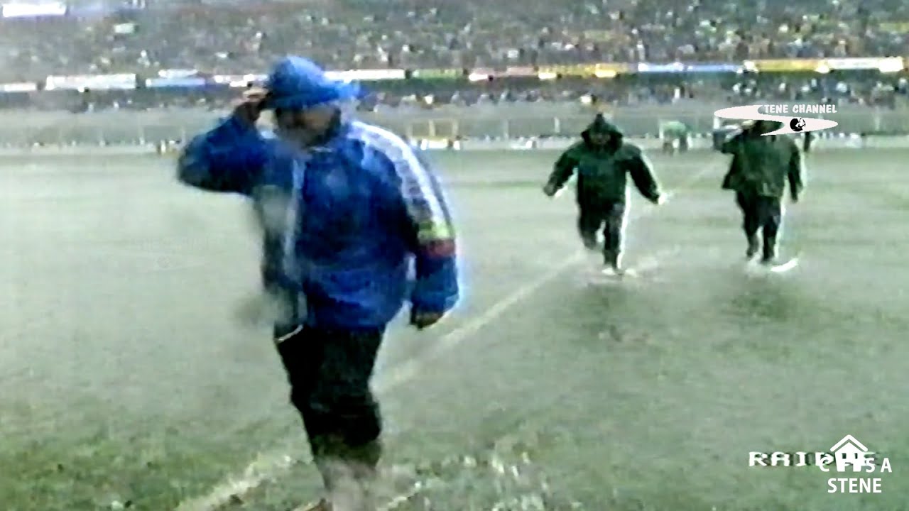 SAMPDORIA-MILAN RINVIATA PER UN NUBIFRAGIO A GENOVA. MARASSI ALLAGATO 27 SETTEMBRE 1992 #CASASTENE