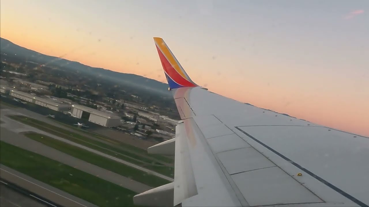 FABULOUS!!!! Southwest Airlines Boeing 737-7H4 morning takeoff from San Jose (SJC)
