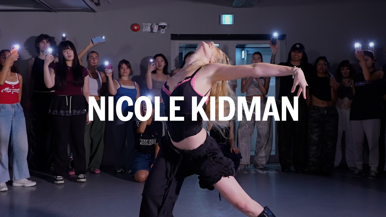 AD&Eacute;LA - Nicole Kidman  / Julia Choreography