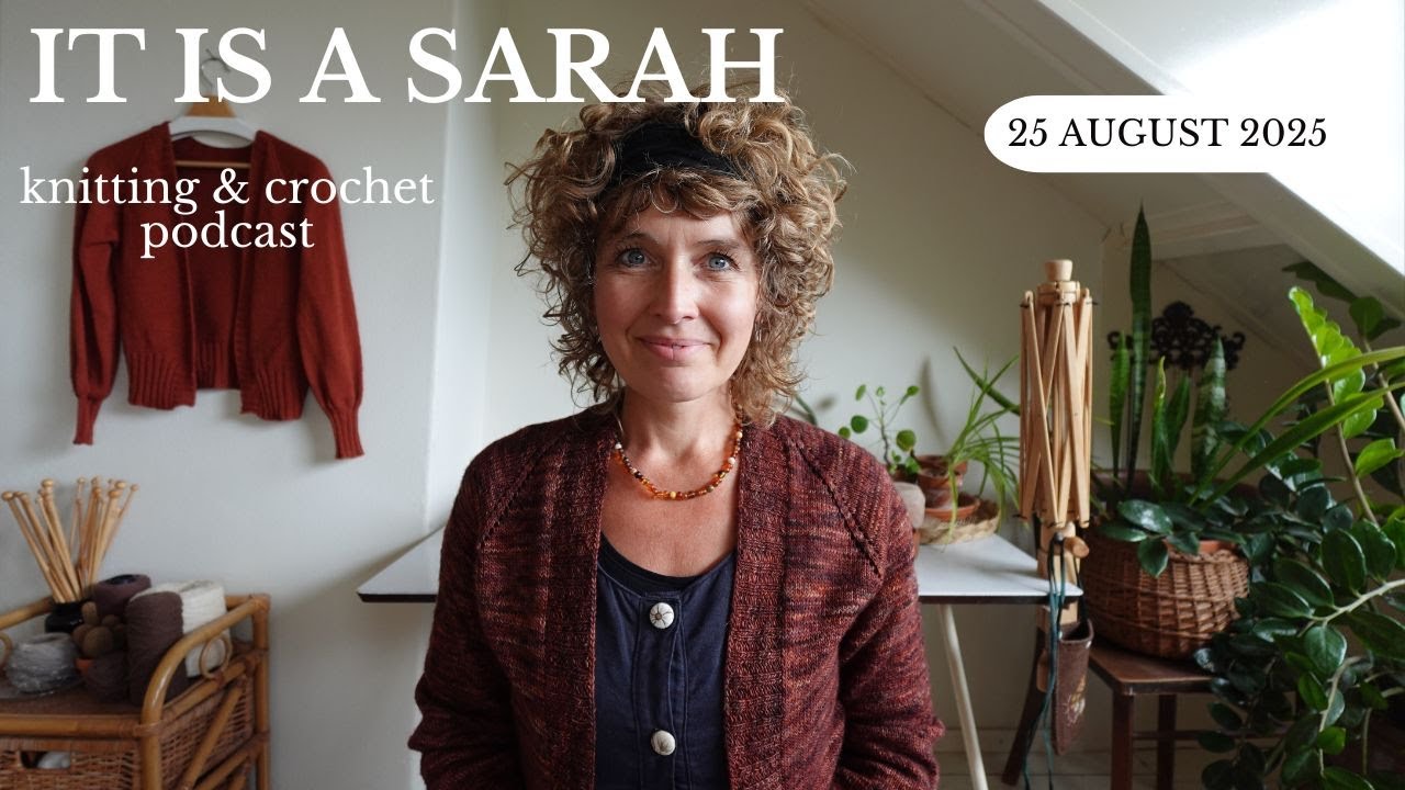 It Is A Sarah | (EN) | Maema cardigan, Salty Air Tee & button on the 'wrong' side