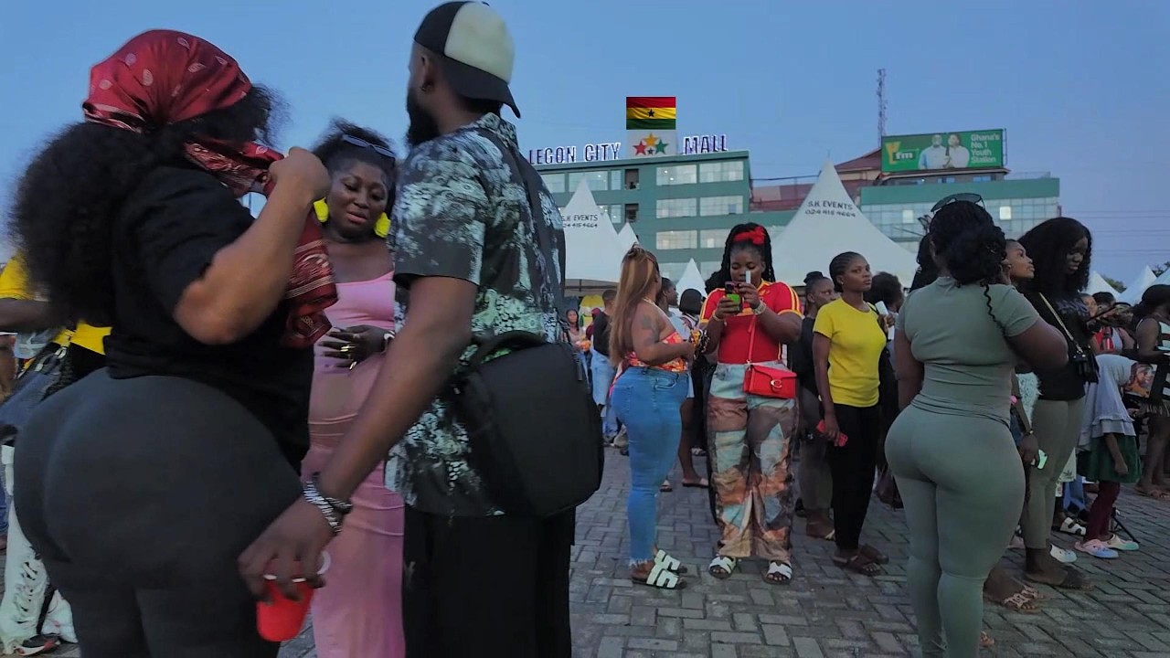 🇬🇭 Незаметная ночная вечеринка для шоппинга в Аккре [Неотфильтрованные кадры] #dettydecember