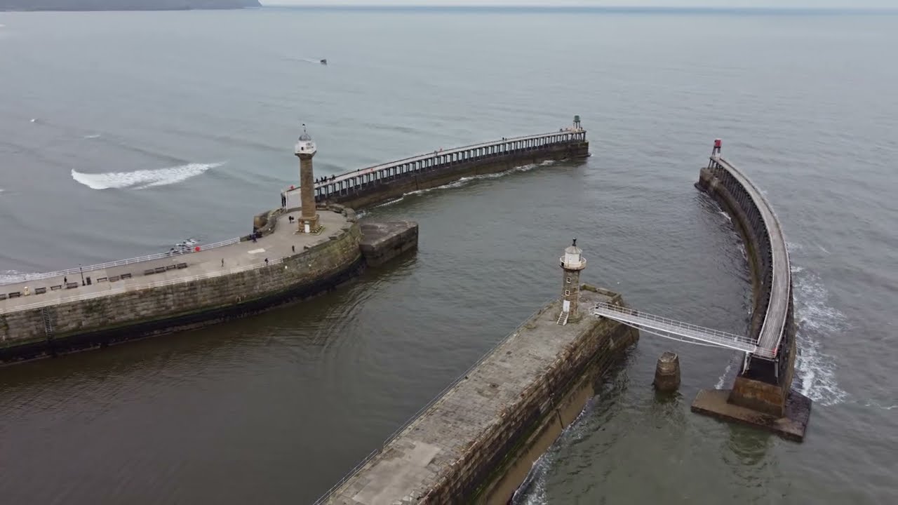 DJI MINI 2 | 4K Single Shot of Whitby Harbour | Smooth Drone Footage