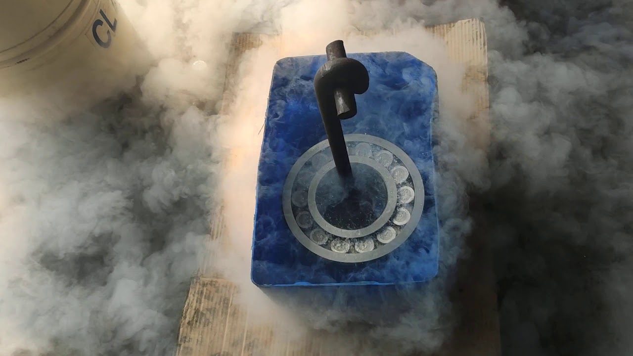 Shrink fitting of bearing using liquid nitrogen