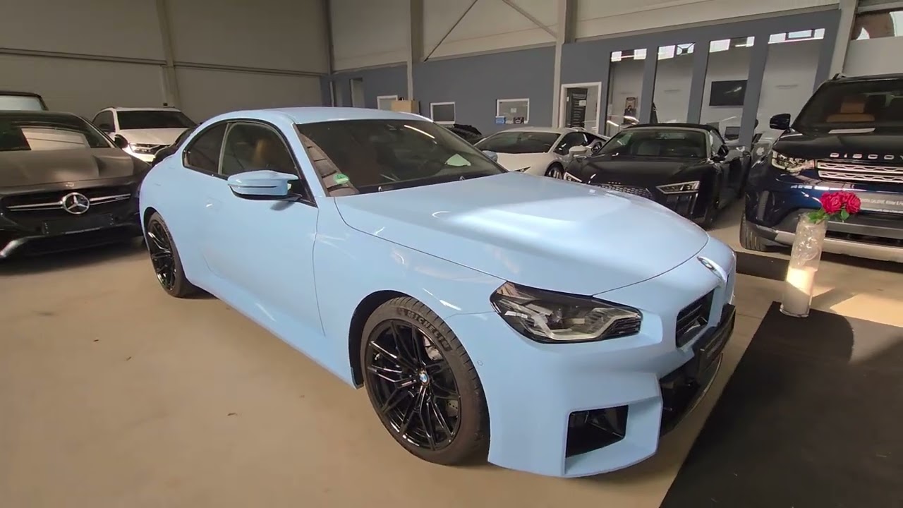 BMW M2 in Zandvoort blau und Schaltgetriebe-mehr Spaß geht kaum!
