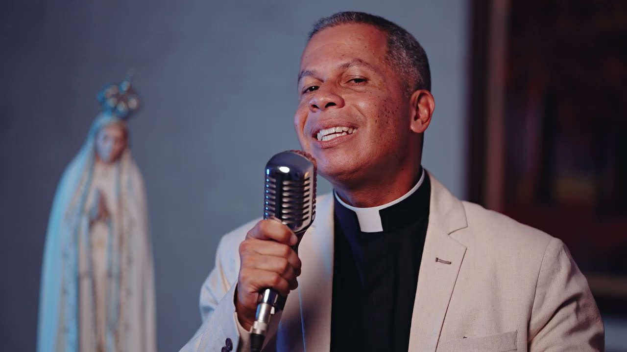 Mãe Intercessora - Cantor e Compositor Padre César Luiz
