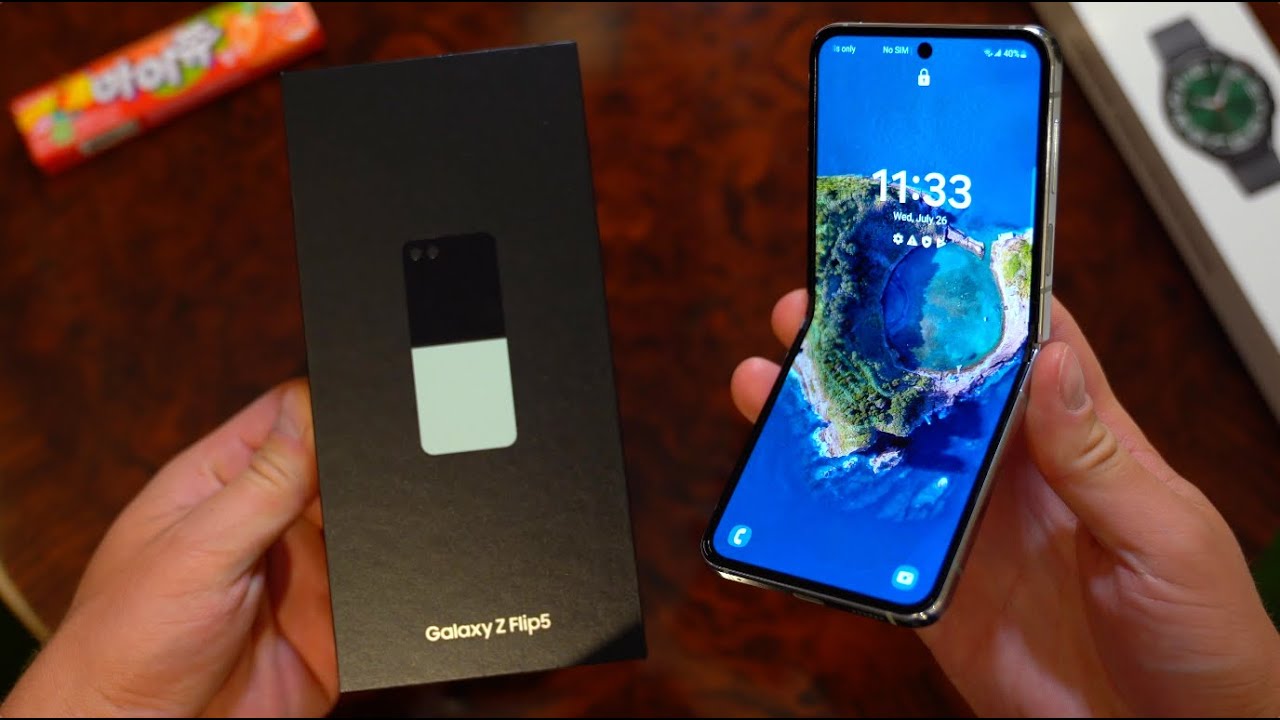 Samsung Galaxy Z Flip 5 Unboxing!