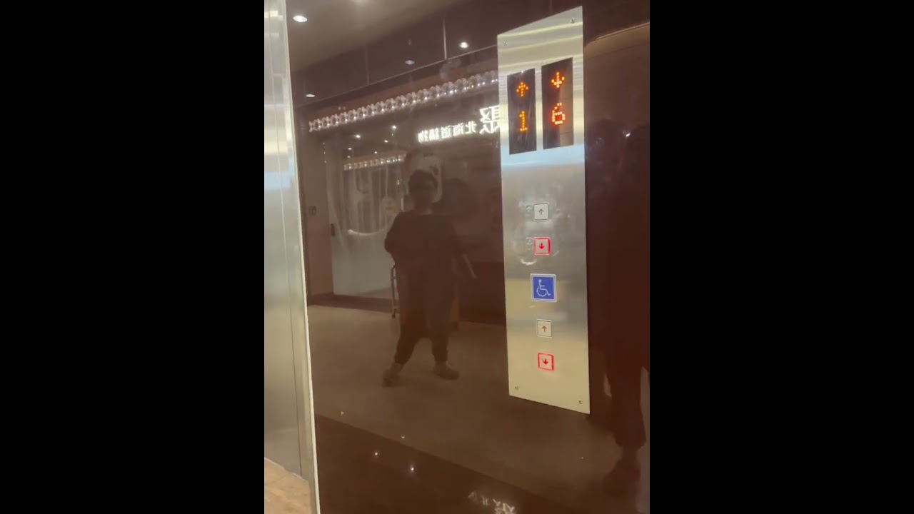 遠雄人壽凱旋門 蒂森克虜伯電梯 thyssenkrupp