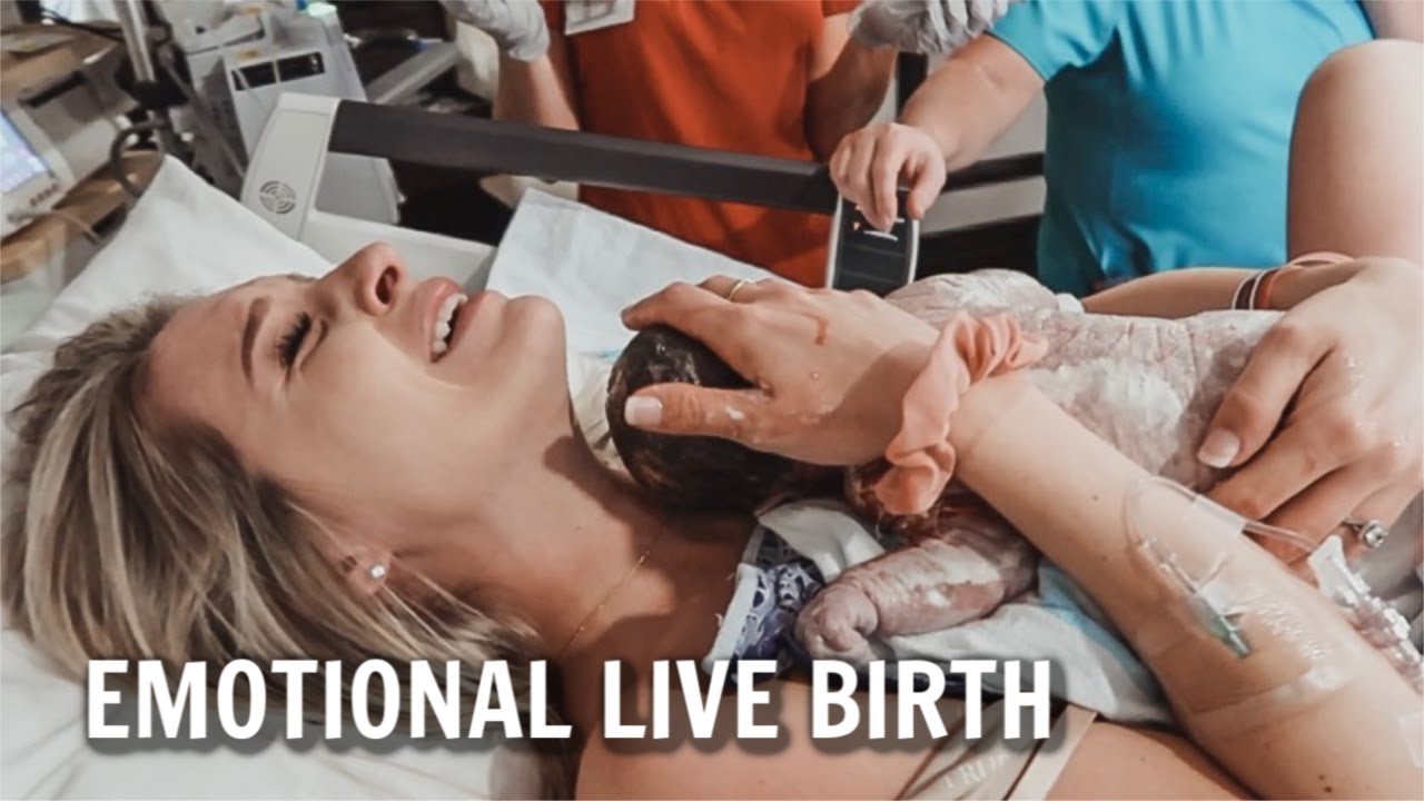 EMOTIONAL LIVE BIRTH VLOG | LABOR AND DELIVERY 37 WEEKS PREGNANT | Lauren Self