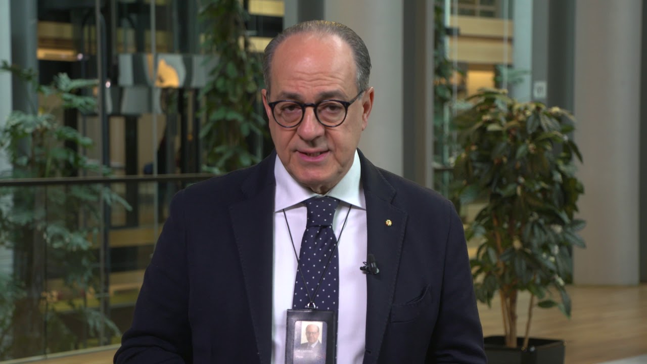 Zaproszenie Paolo De Castro na 17 FSM