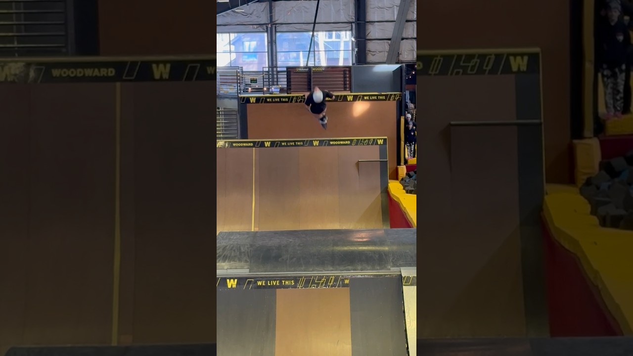 Evan Davis landing a DOUBLE BACKFLIP on a scooter 🤯🔥