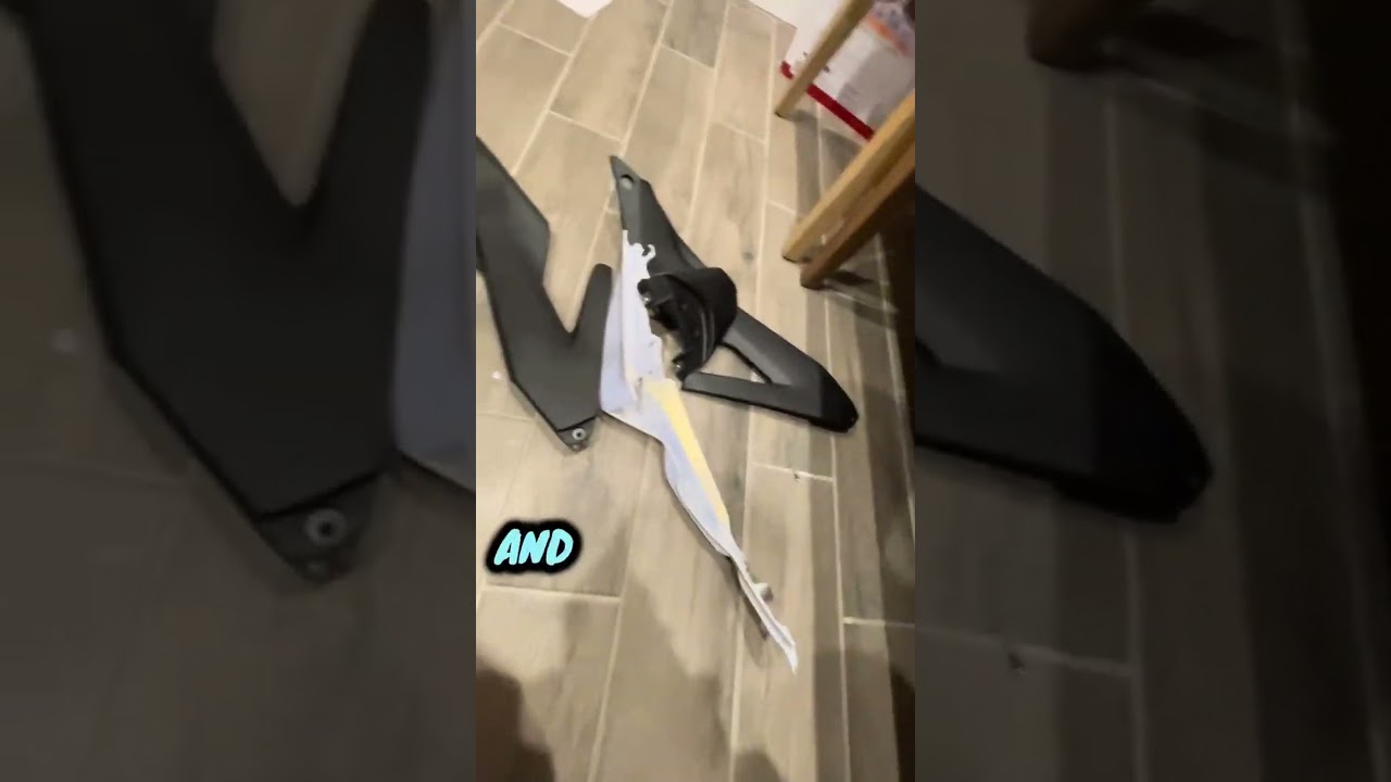 2025 Yamaha r3 fairing removal and/or disassembly.. @LbkGsx8R 