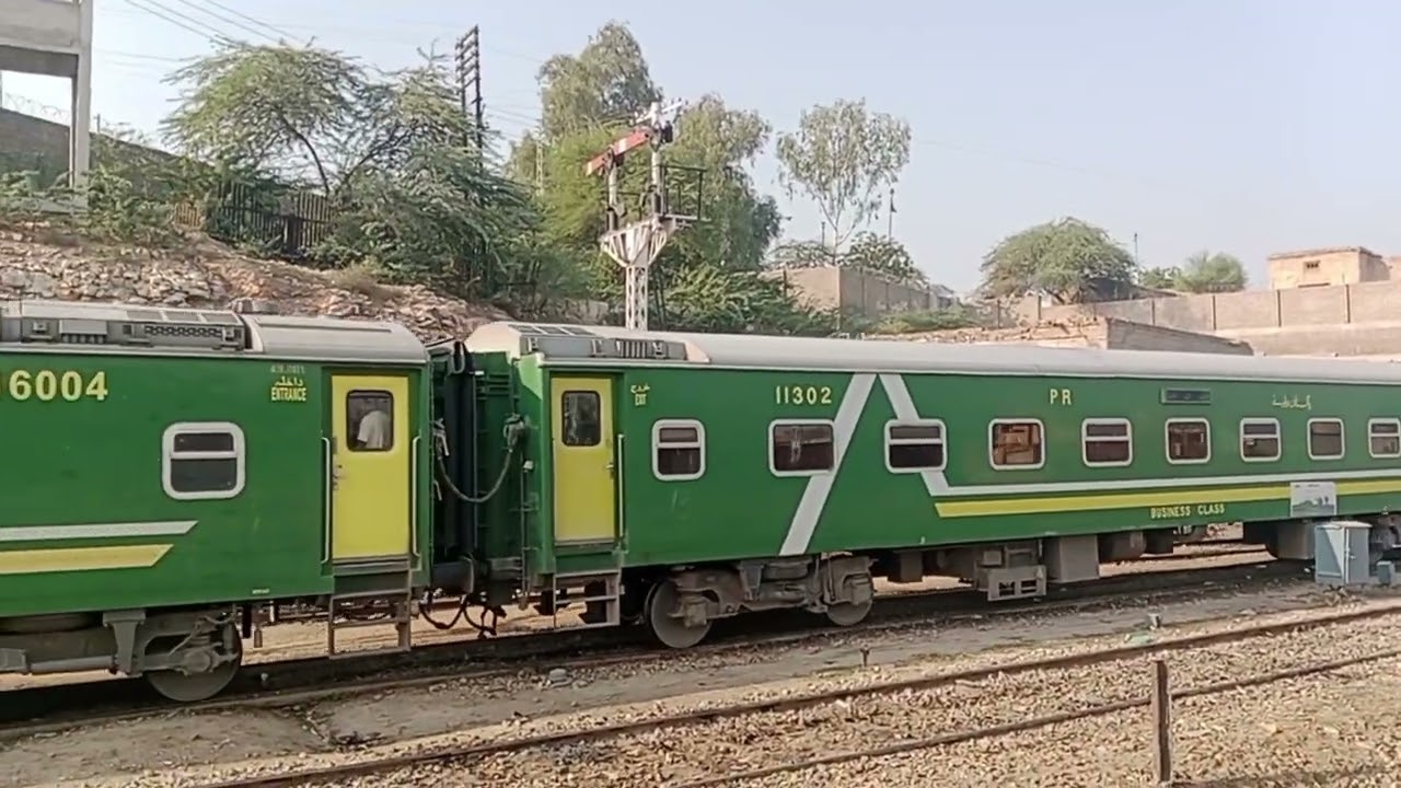 Pak Business and Sukkur Express trains#train 