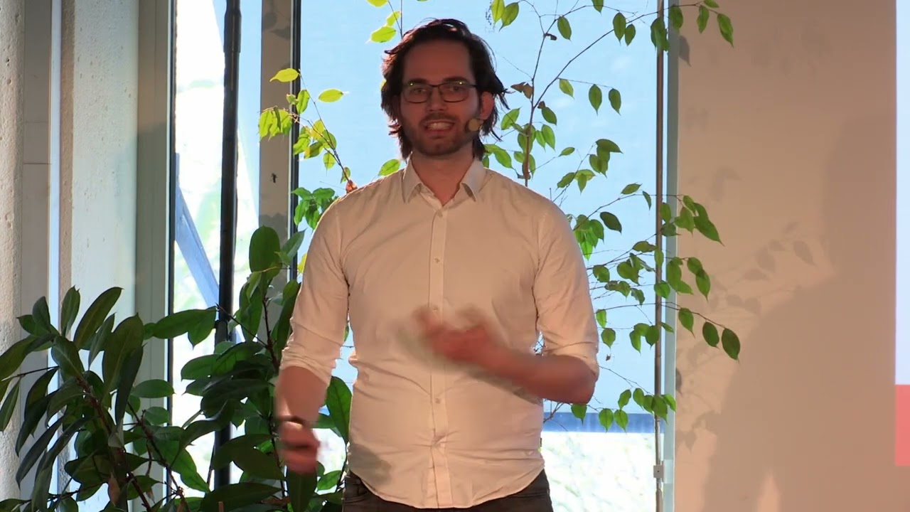 Breaking the Trend of Data Colonialism | Rick Overkleeft | TEDxLeidenUniversity