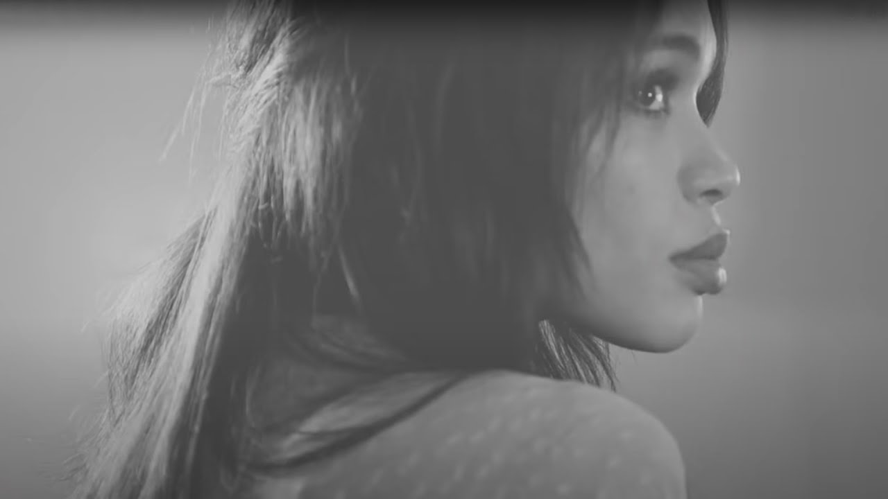Degiheugi - Betty (Official Video)