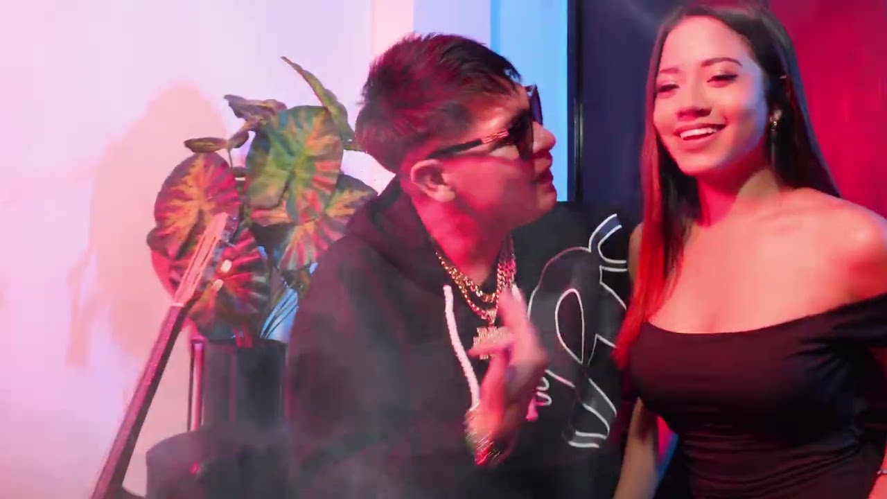 LATIN BOY - LA TV