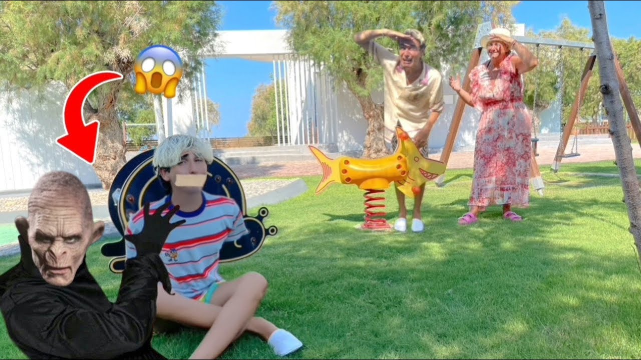 QUALCUNO HA RAPITO VINCI AL PARCO GIOCHI!!! 😱 *la mamma di vinci sta piangendo*