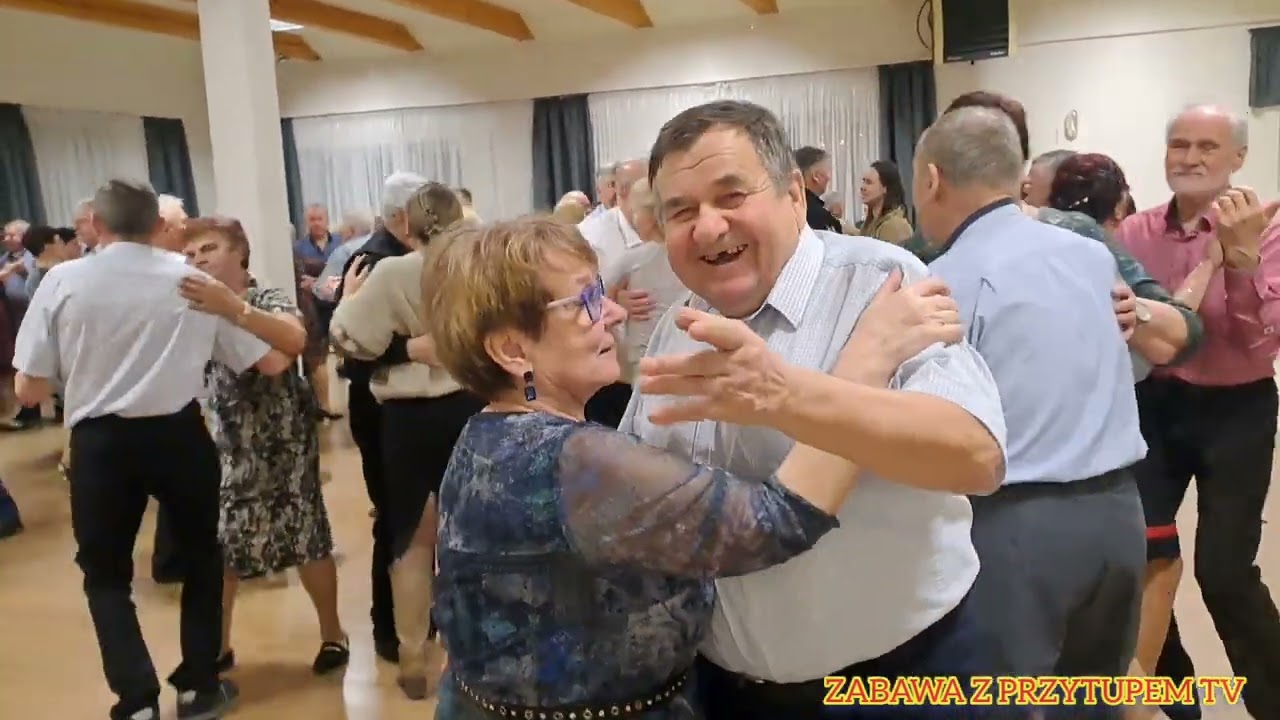 Zabawa ludowa w sobotni wieczór dnia 17STYCZNIA2026  coś pięknego  z Kapelą Braci Urbańczyków 