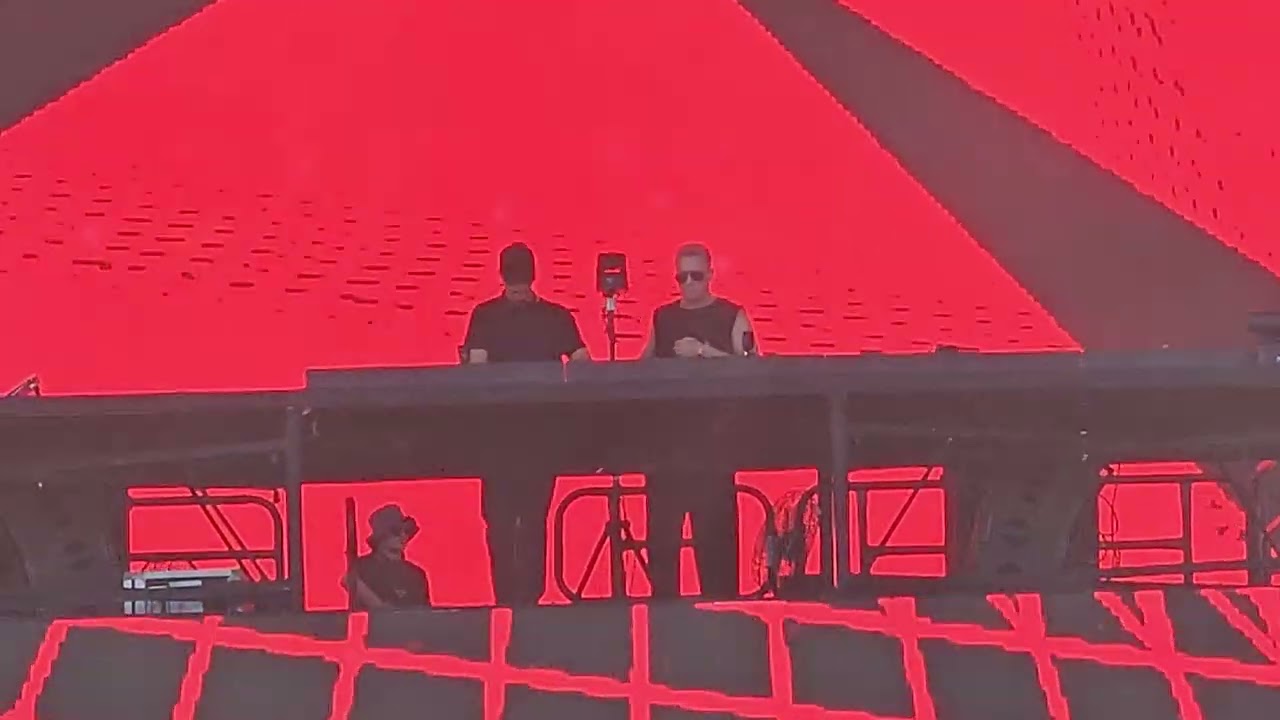 Cosmic Gate 🔥 Live at the VELD Festival Main Stage August 1, 2025