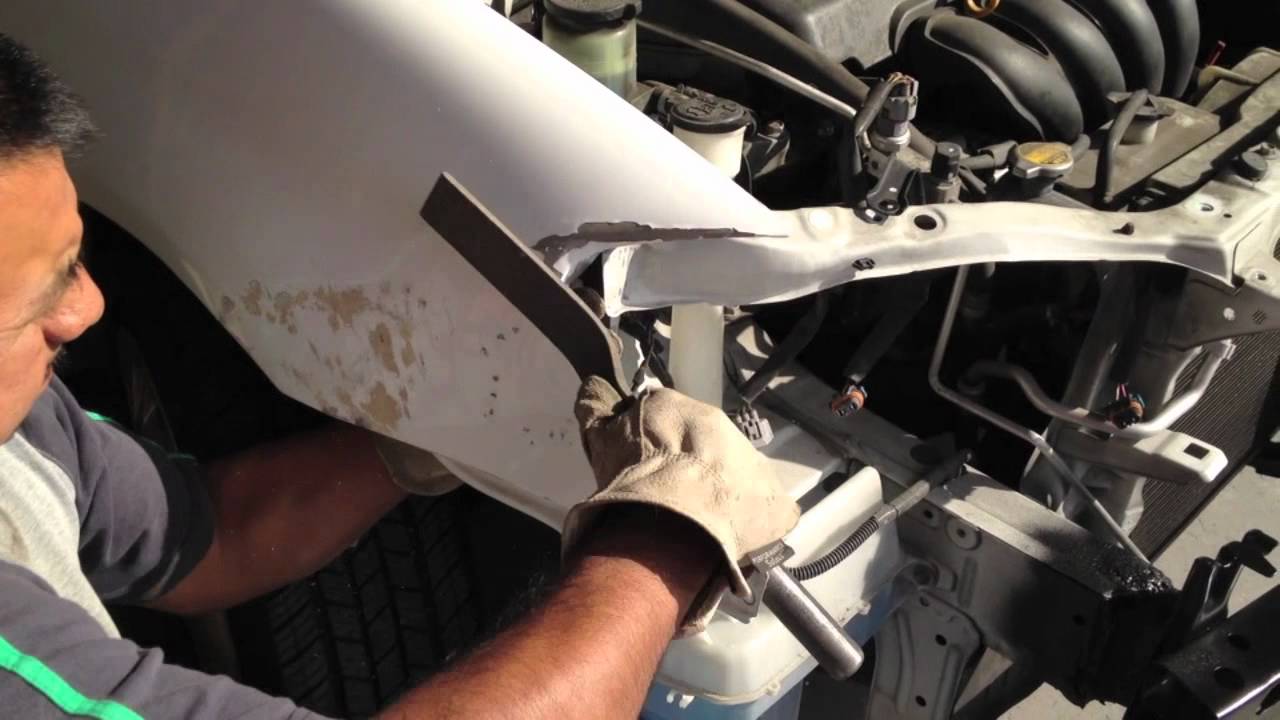 Repairing Car Front Fender