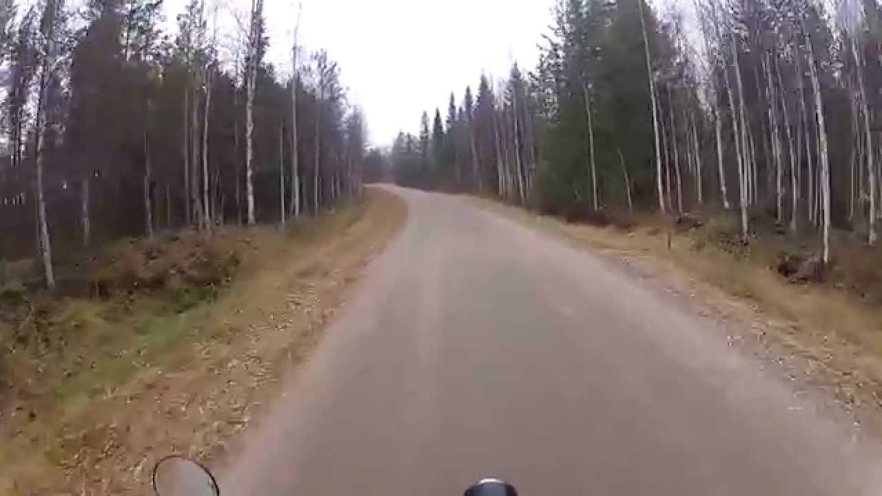 Partner invamopedi tien päällä