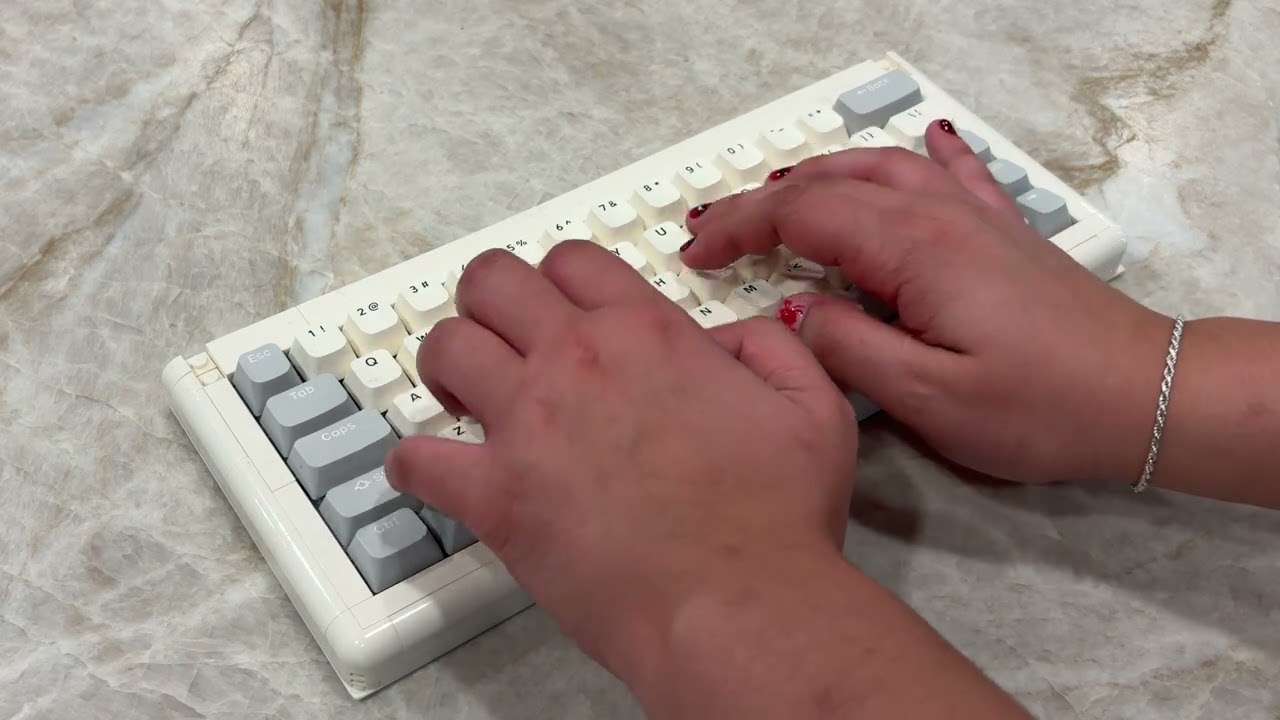 lego keyboard that sounds like you're building lego?