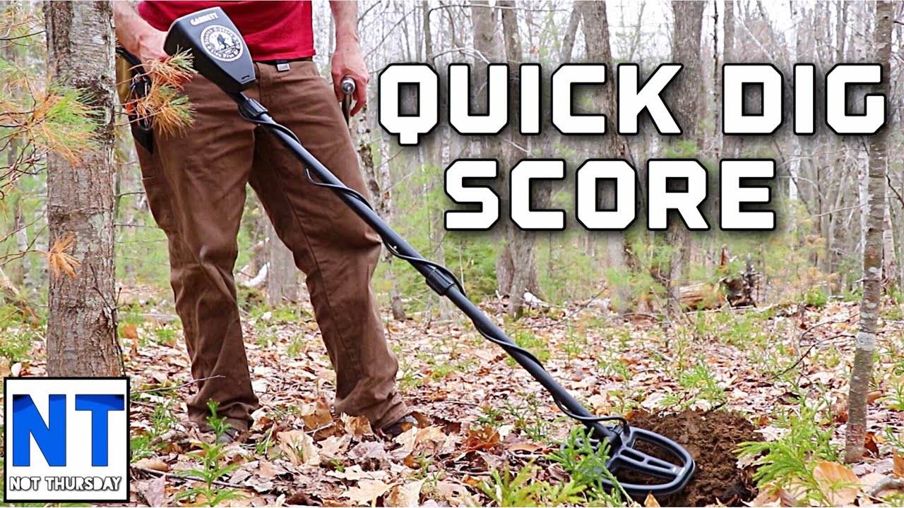 He found a 1700s coin in minutes ! metal detecting NH