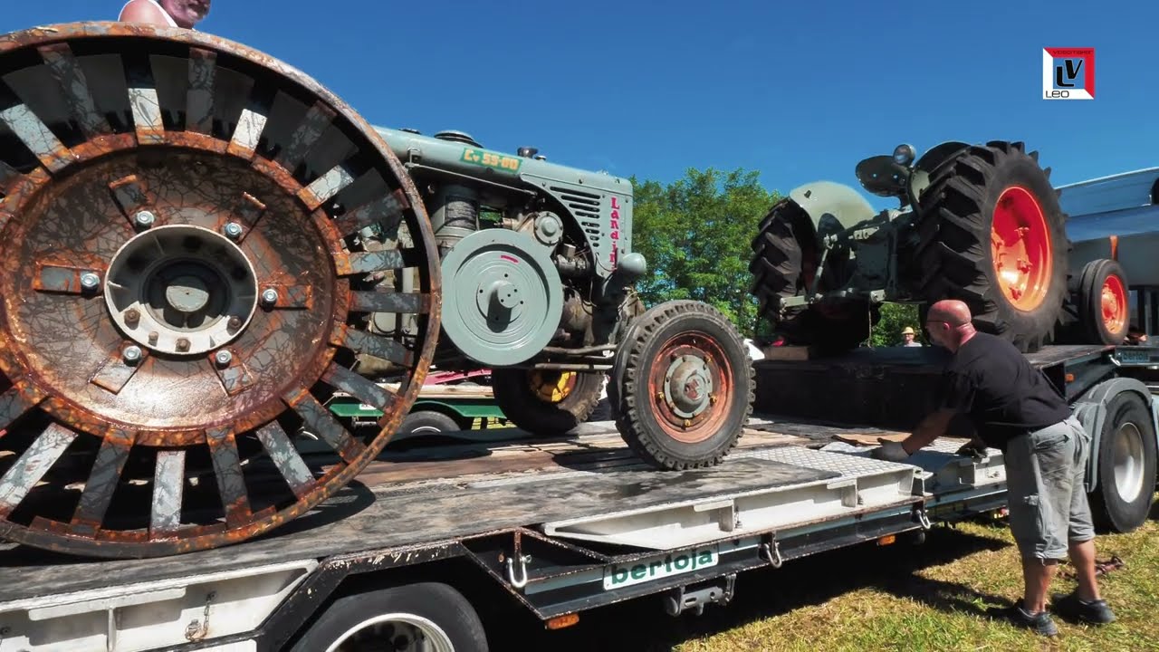 Landini L55 sul carroattrezzi - Festa della trebbiatura Campodoro