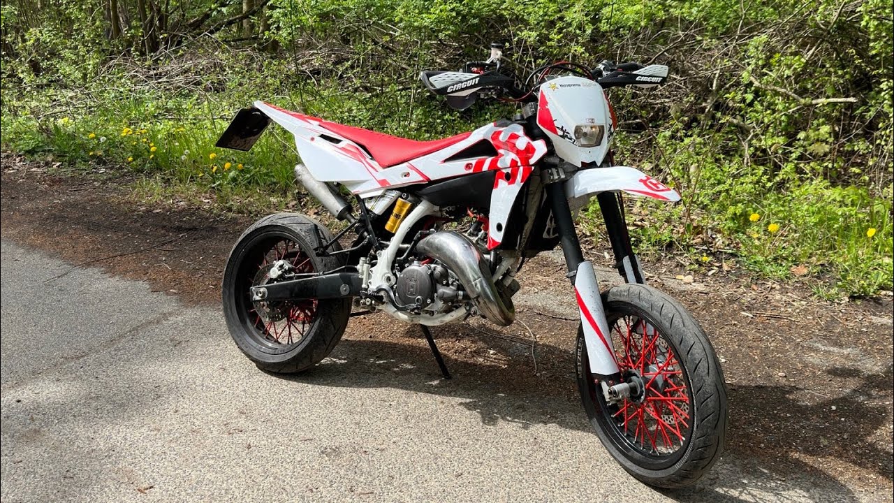 Husqvarna sm 125 bj 2010 pwk 34 und giannelli komplett Anlage