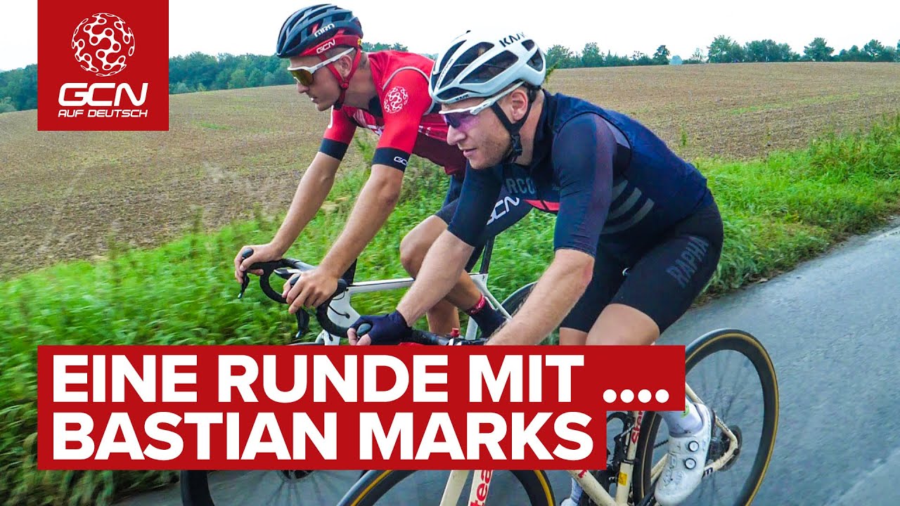 Bastian Marks - Szenenerd, Podcaster, Mini-Ingenieur und Physiotherapeut fährt eine Runde mit.....