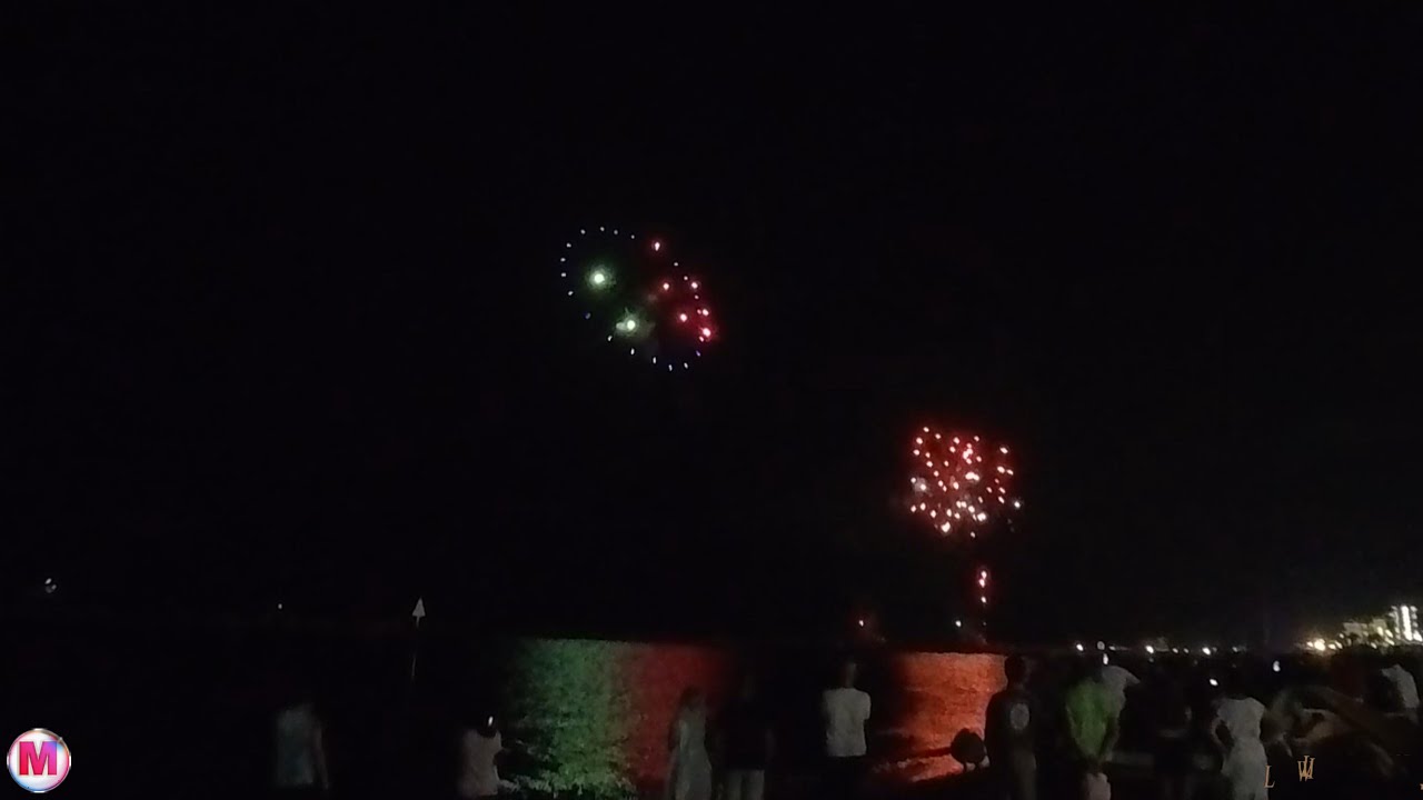 Fuochi D'artificio - Bellaria - Igea Marina (video completo)