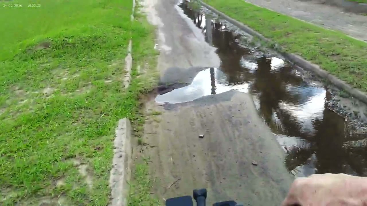 Passeio a tarde de patinete gm5 p1 Max pela orla da praia de Peruíbe (vídeo 1)