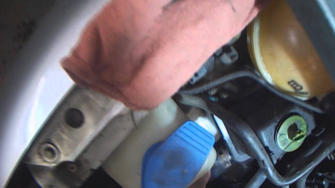 VW A4: 2.0L water pump test before & after removal