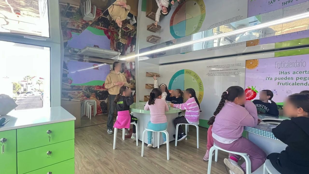 El frutibús visita nuestro cole
