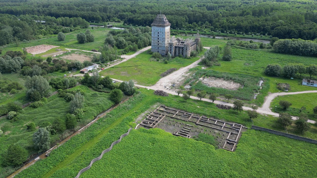 DJI Mini 3 Pro Drone Cinematic 4K - The unfinished castle & Kromme Weteringsluis of Almere (NL)