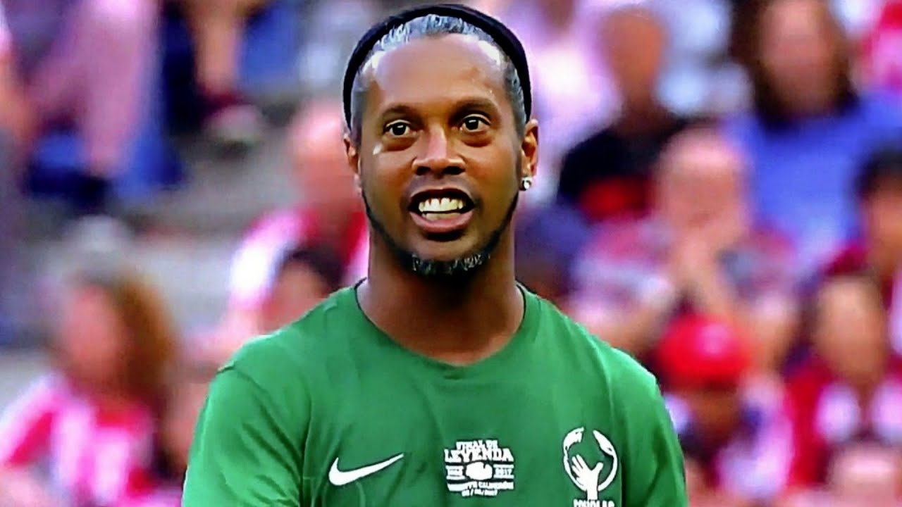 MESMO VELHO E APOSENTADO, OLHA OQUE RONALDINHO APRONTOU NESSE AMISTOSO NA ESPANHA!