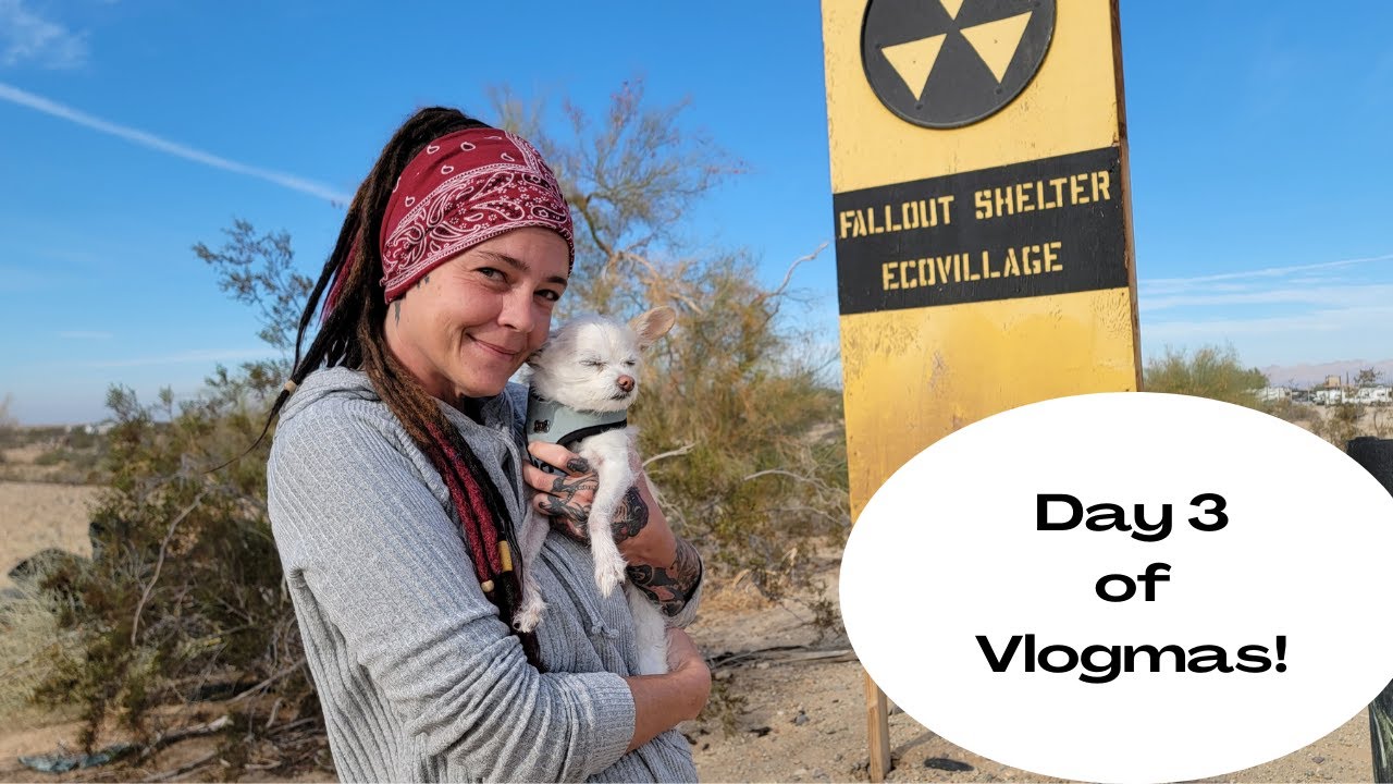 Waking Up In Slab City Vlogmas Day 3