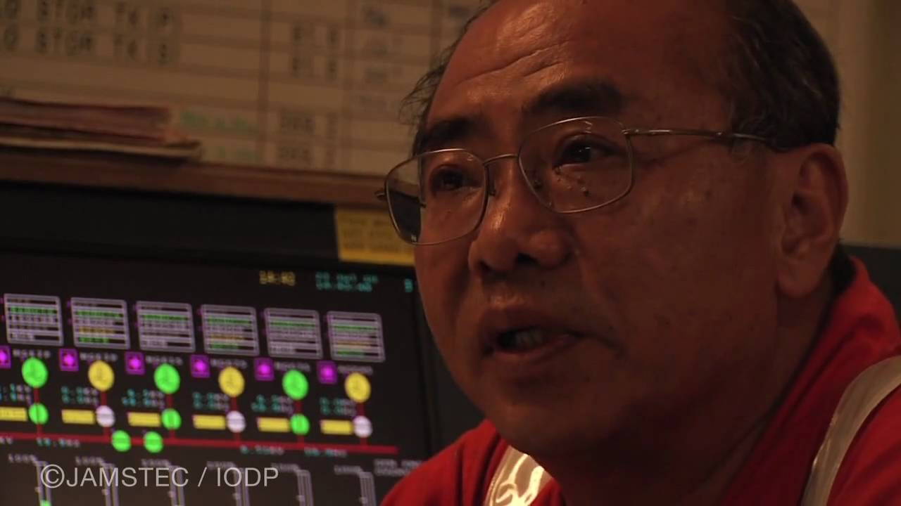 behind the scenes -Chikyu- (Chief Engineer)