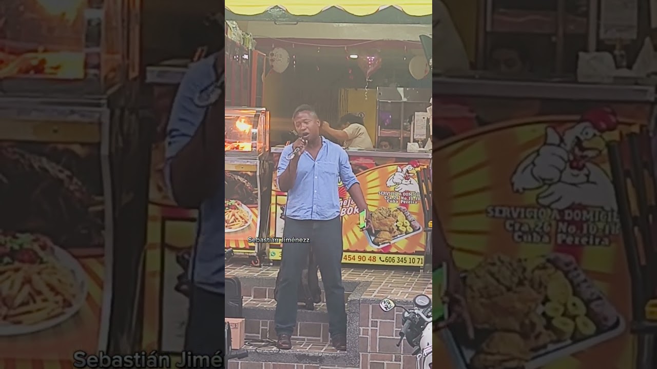Pereira, se robó el protagonismo por entonar el famoso sencillo ‘What is love’, de Haddaway. 