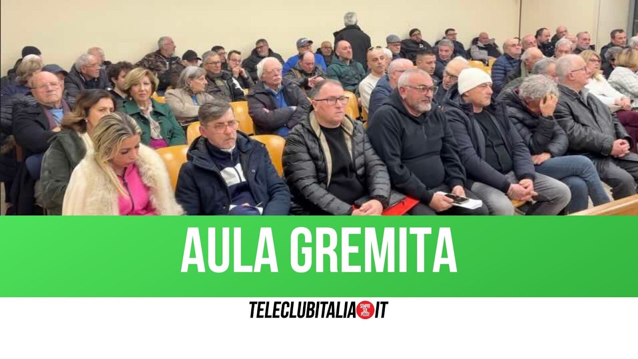 Aversa, consiglio su emergenza rifiuti in città: resta nodo scadenza contratto  a maggio