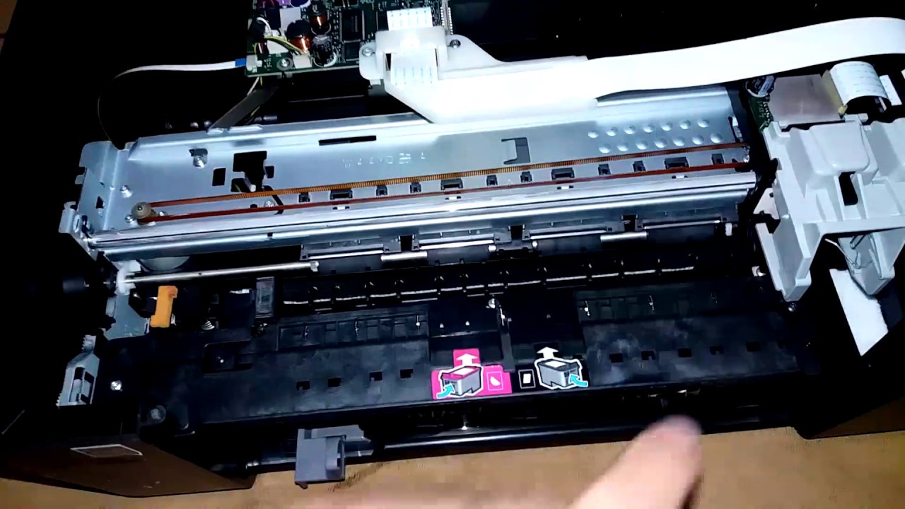 Impressora HP Deskjet F4480 - Barulho forte e não imprime