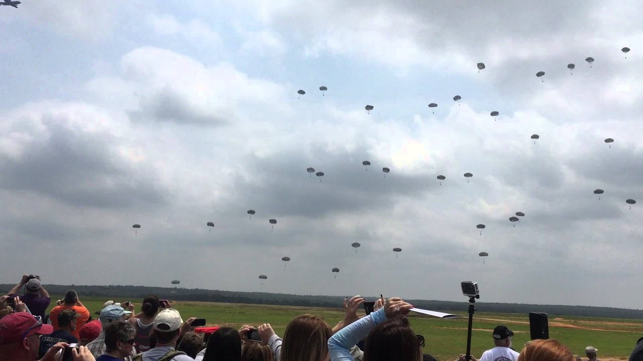 2015 - All American Week - Mass Tactical Airborne Jump @ Sicily Drop Zone