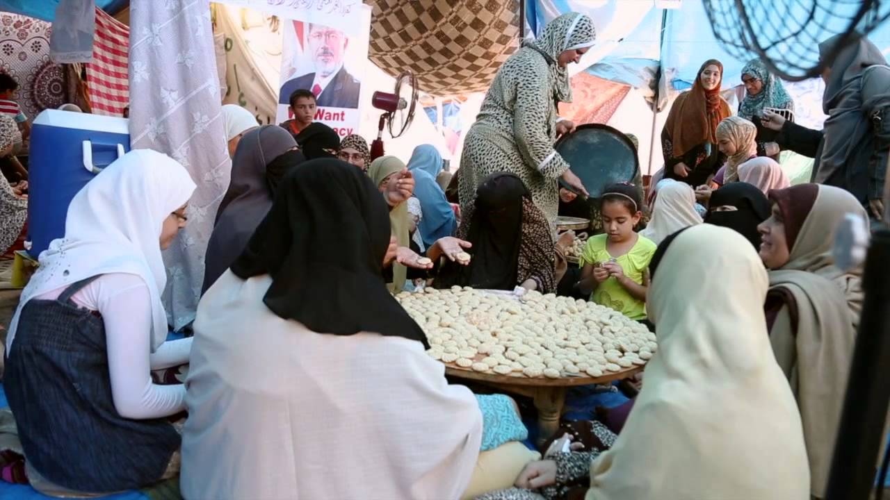 احلى عيد في الميدان | بالعند في الداخلية شاهد بنات رابعة