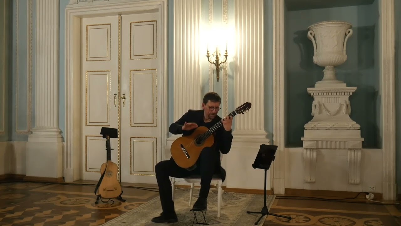 Tomasz Zawierucha plays Agustín Barrios-Mangoré - Un Sueño en la floresta