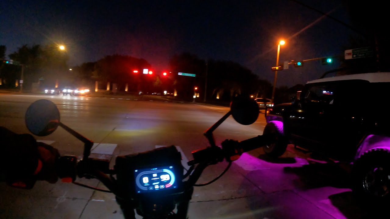 Stealth Mode Activated: Night Cruising the City on my ONYX RCR 80V