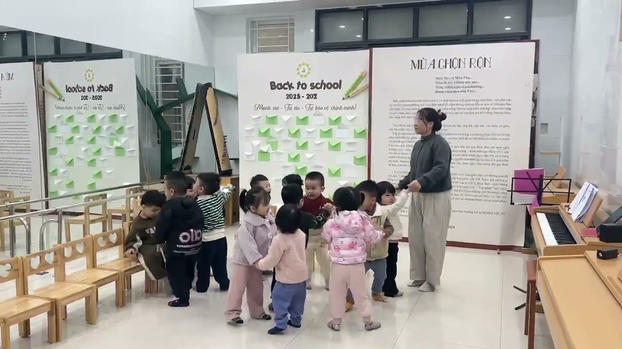 Bambini BiBi 1 _ CLB âm nhạc 11