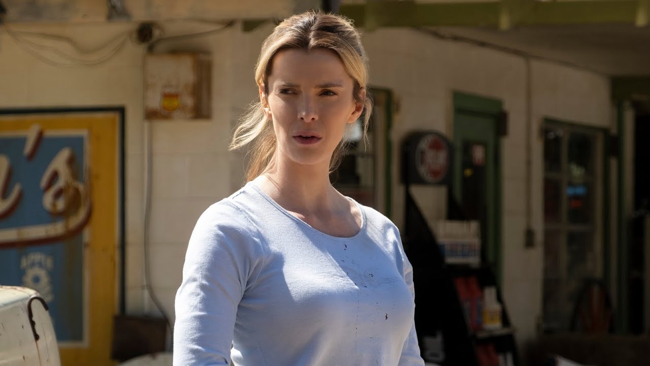 How &lsquo;The Hunt&rsquo; Makes a Convenience Store Inconvenient | Anatomy of a Scene