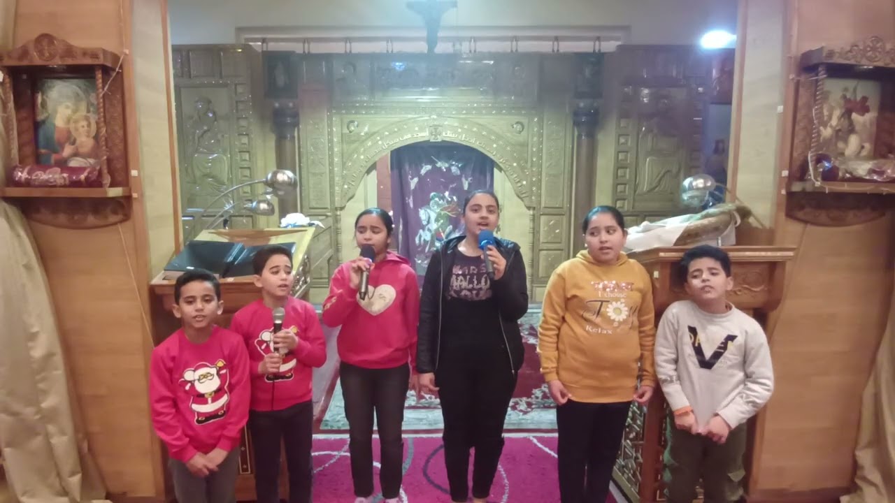 كورال  تدبيرك فاق العقول