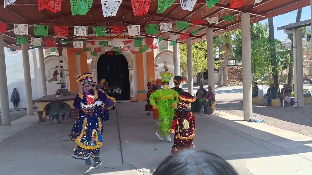 Baile los chinelos en ahuehuepan gro 